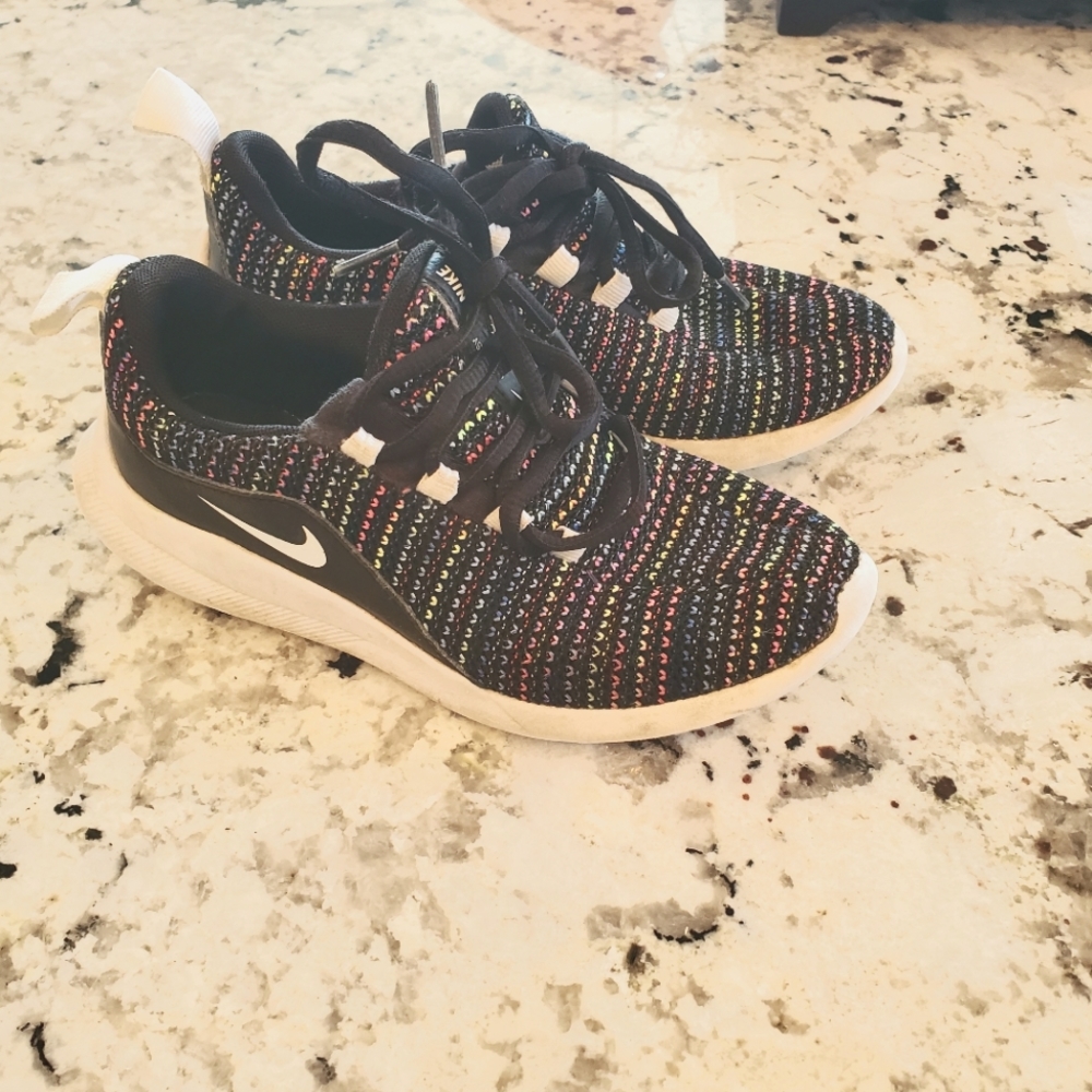 Girls Nike multi colored shoes